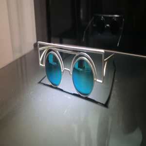 《眼睛的序言》